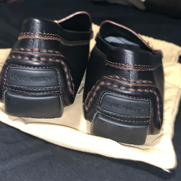 Woman’s Louis Vuitton Loafers - Picture 8 of 16